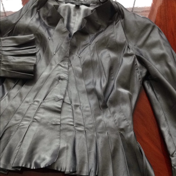 Carmen Marc Valvo Collection top - Picture 6 of 8